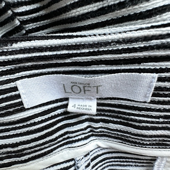 LOFT | NWOT RIVIERA NAVY BLUE & WHITE STRIPED SAILOR SHORTS COTTON | SIZE: 4 - Picture 9 of 9